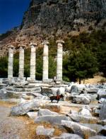 Priene-tempio di Athena.jpg